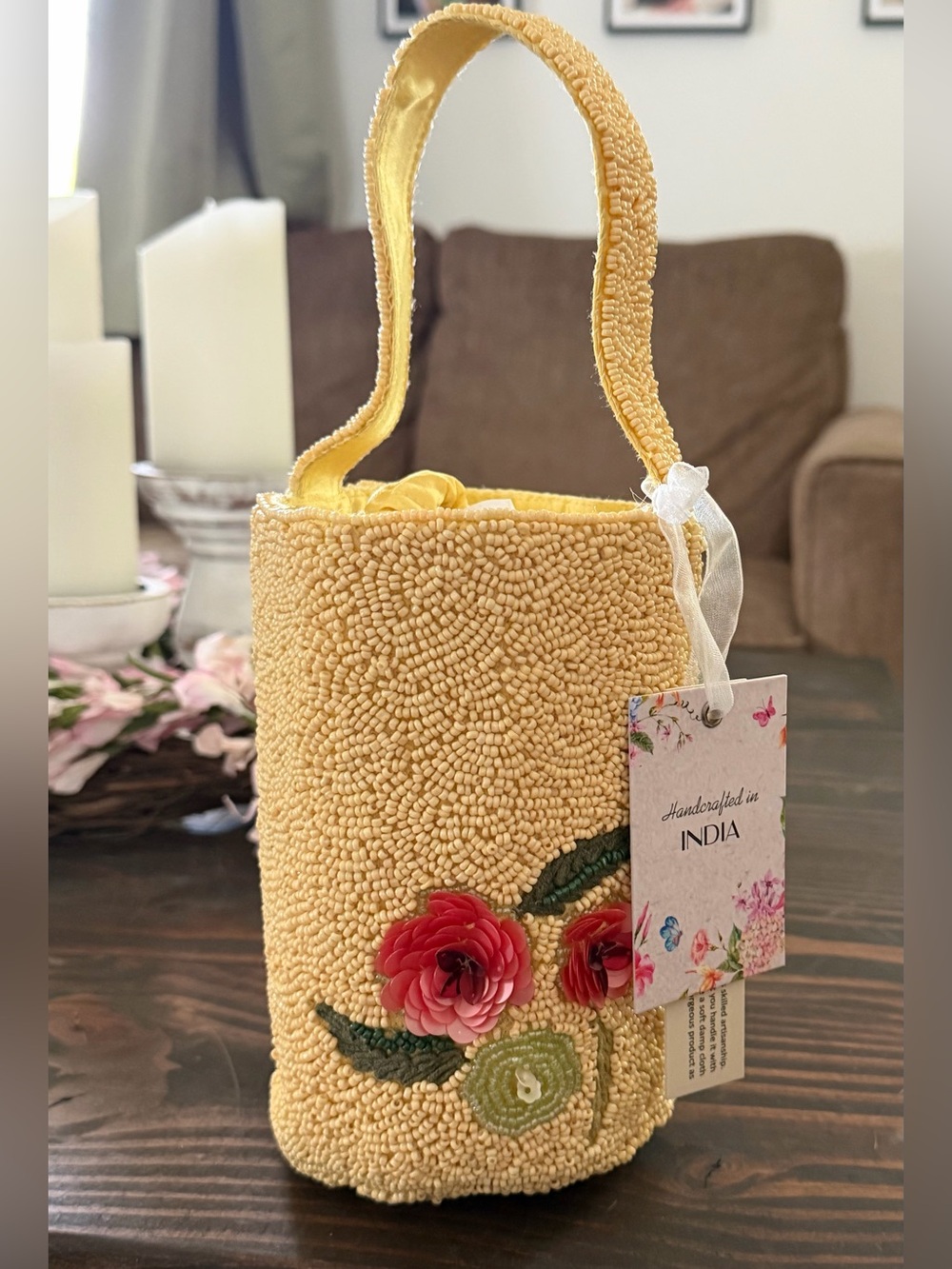 Hand-Beaded Toucan Bucket Bag in Yellow - Picture 2 of 6
